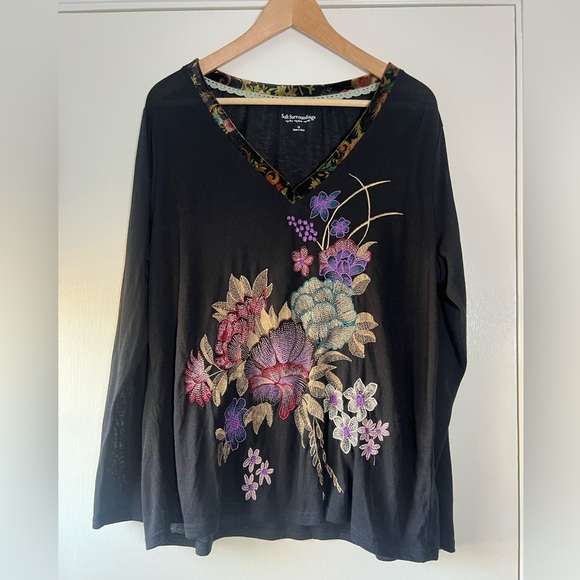 Soft Surroundings Floral Embroidered Blouse Black Purple Teal V Neck Size 1X - Picture 2 of 8